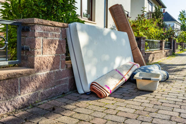 Best Yard Waste Removal  in Canonsburg, PA